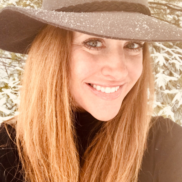 Meet your Posher, Yvette - Picture 1 of 1